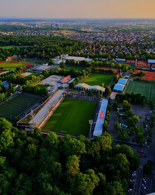 NBA历史上最强的30号巨星是库里，选择这个号码的巨星少