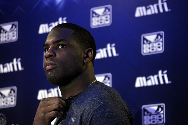 迷翘首以待 迷翘首以待